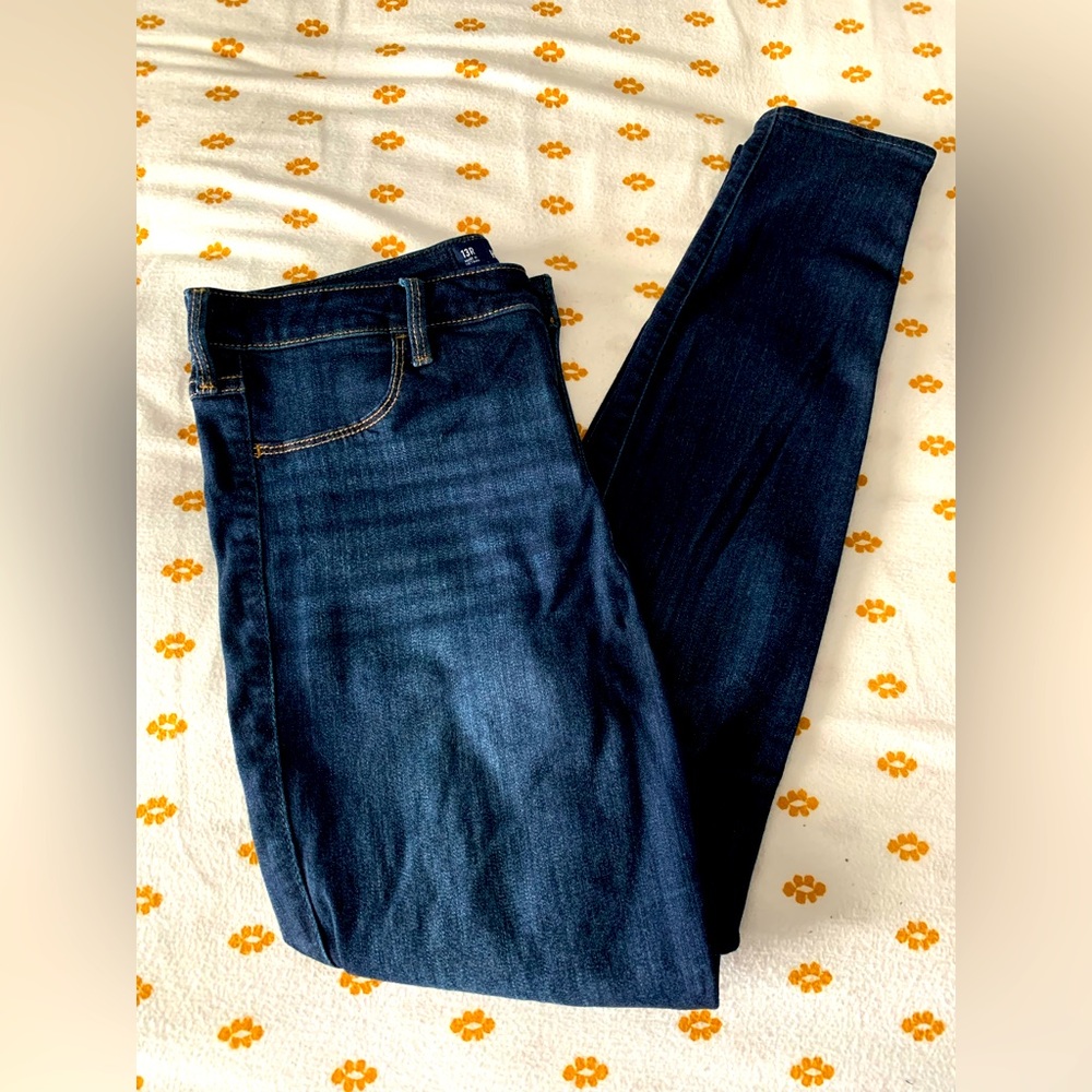 Hollister High Rise Jean Legging